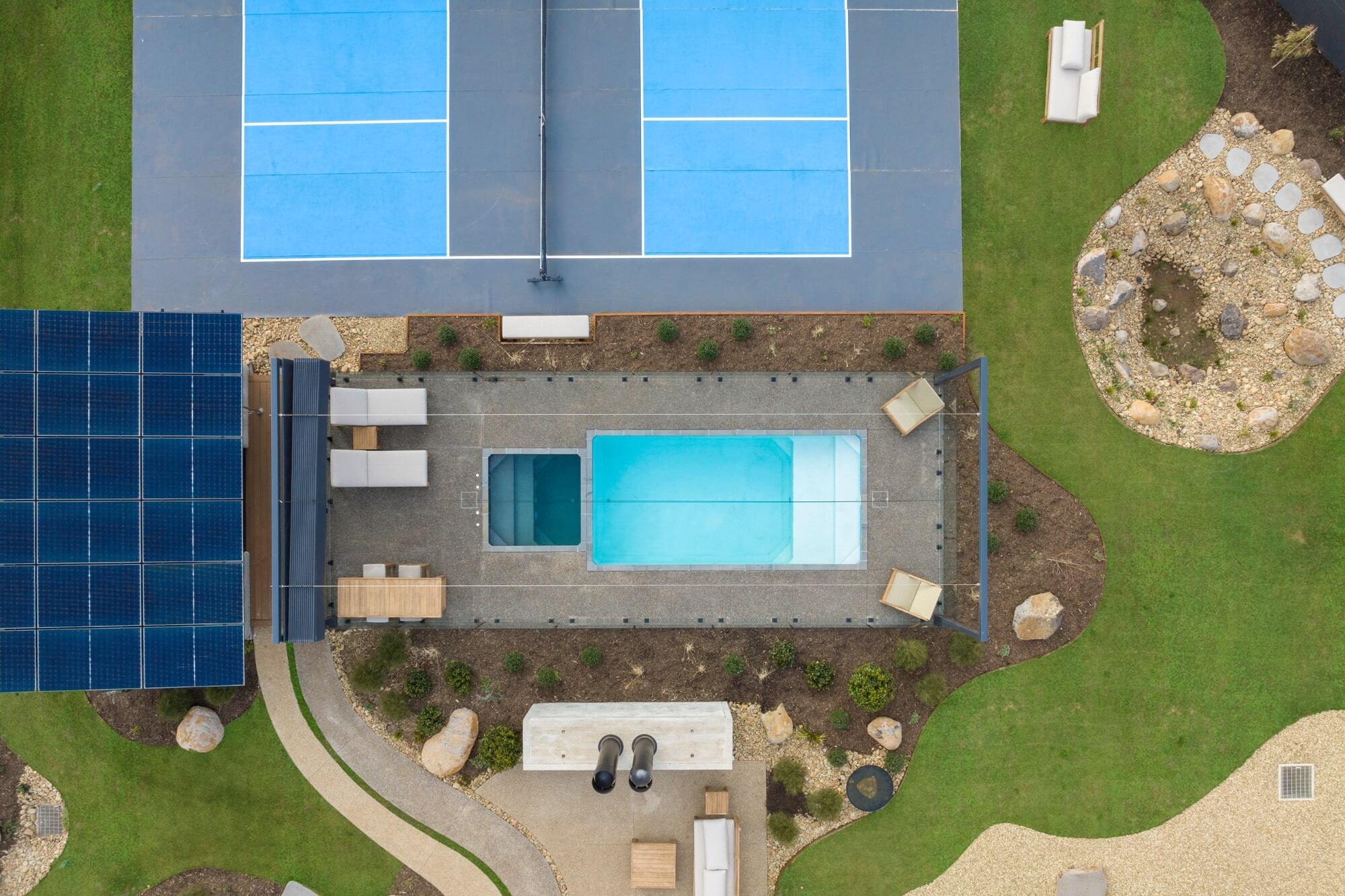 2. House 5 Robbie and Mat - project gallery (1)